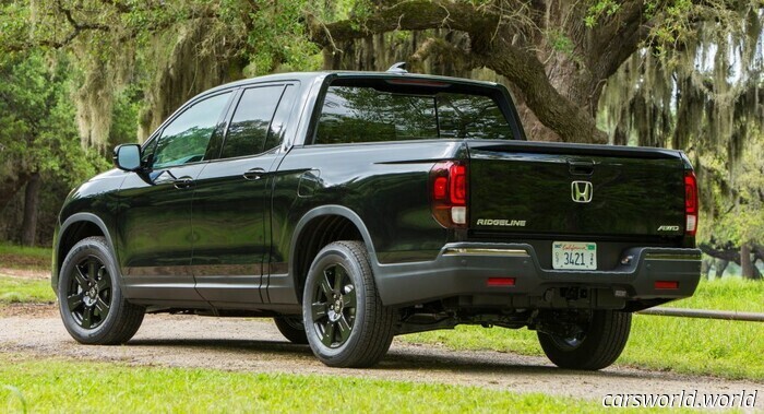 NHTSA Probing 130,000 Honda Ridgelines Over Rear-View Camera Issues | Carscoops